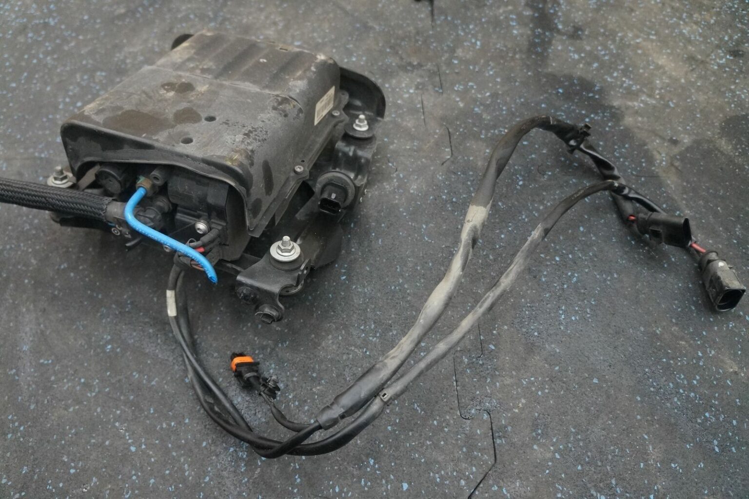 Air Ride Suspension Compressor Oem Porsche Panamera S