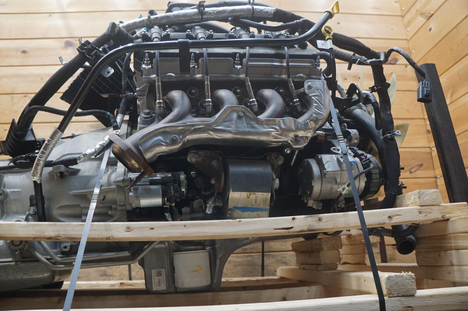 New Take Out 2023 Ford 7.3L V8 Godzilla 6R140 6 Speed Transmission