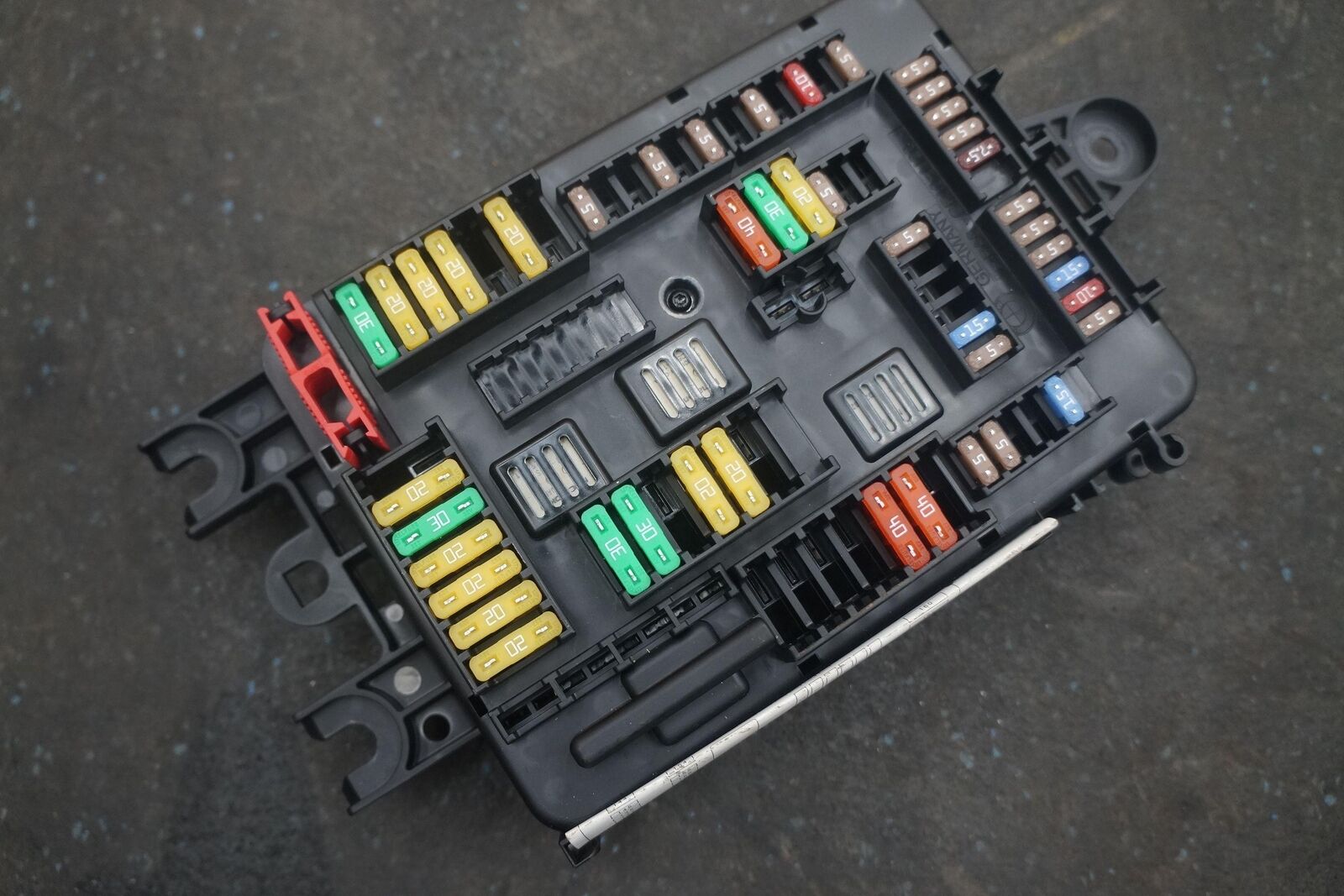 Rear Fuse Box Relay Distribution Block 61149259466 61149337880 BMW 335i ...