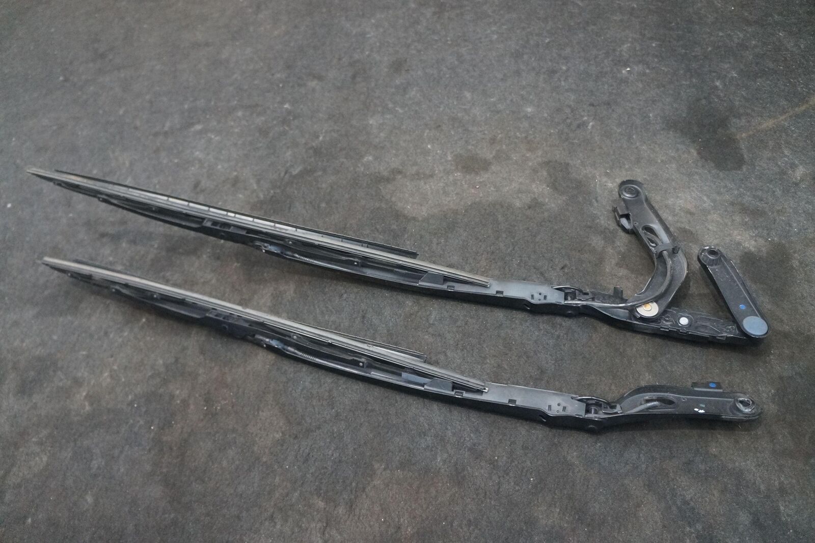 Set 2 Front Left Right Windshield Wiper Arm Blade OEM Rolls Royce ...