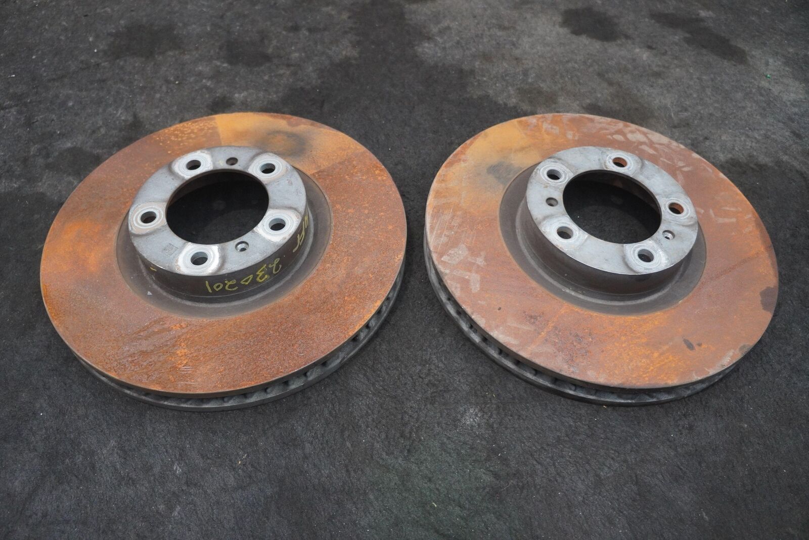 Set 2 Front Left Right Disc Brake Rotor 9J1615301A OEM Porsche Taycan ...