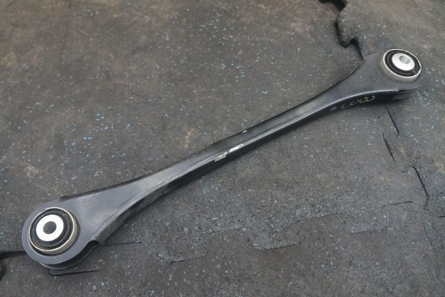 Set Rear Suspension Right Control Arm A B M G Oem Audi