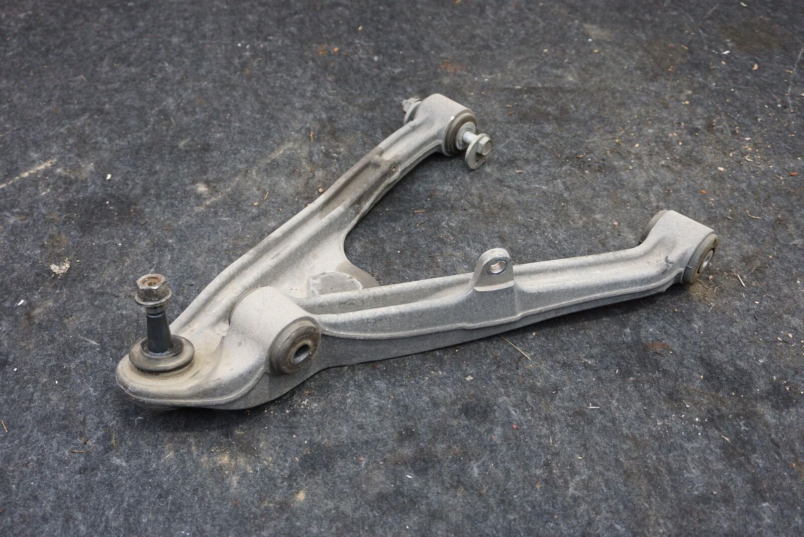 Rear Suspension Left Lower Control Arm 20799879 Oem Chevrolet Corvette ...