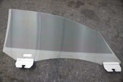 Front Left Driver Door Window Glass 4W0845021 OEM Bentley Flying Spur 2013+ - Image 3