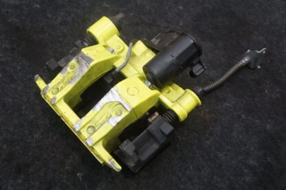 Rear Right Brake Caliper OEM PY83-2N327-NC Aston Martin Dbx 707 2020-2024 *Note* - Image 7