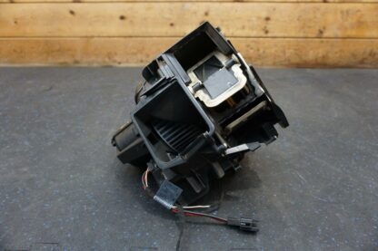Heater Blower Motor 64114244649 64119248171 64119242607 OEM Rolls Royce Ghost 10 - Image 2