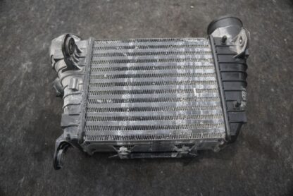 Right Intercooler Differential Cooler 3W0145804E Bentley Flying Spur 2006-13+ - Image 3