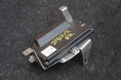 Engine Control Unit ECU OEM MY83-14C542-AC Aston Martin Dbx 707 2020-2024 - Image 3