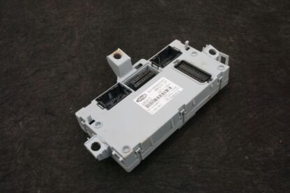 Front Relay Fuse Box Module OEM 285377 Maserati GranTurismo S M145 2013-14 *Note - Image 2