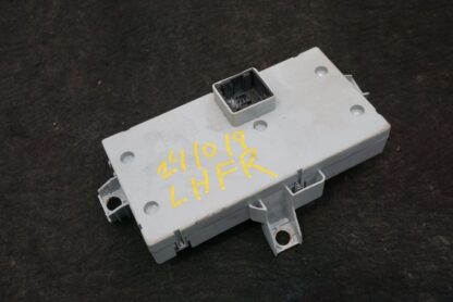 Front Relay Fuse Box Module OEM 285377 Maserati GranTurismo S M145 2013-14 *Note - Image 6