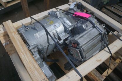 Rear Generator E-Motor Drive Unit 9J1901153D Porsche Taycan E-Tron 2020-23 *NOTE - Image 5