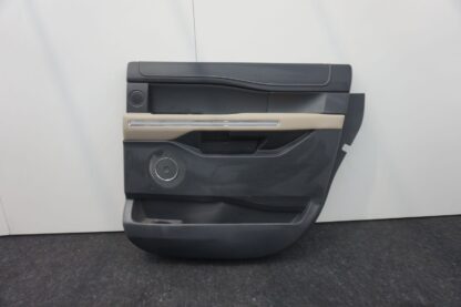 131.6 WB Rear Right Interior Door Trim NL1B4027406DE Ford Expedition 22-24 *Note