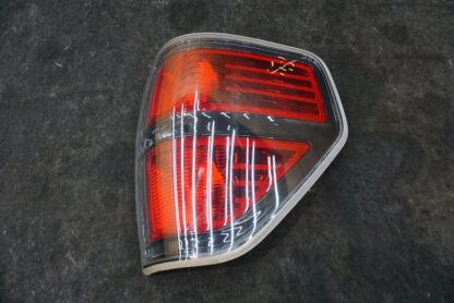 Rear Right Tail Light Lamp BL3Z13404 Ford F150 Raptor SVT Crew Cab 2010-14 *Note - Image 2