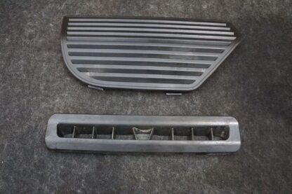 Set Of 2 Interior Lower Duct Air Vent OEM 4N0819167 Audi A8l Quattro 2019 - Image 3