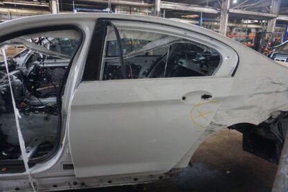 Rear Left Door Shell White Oem 41007408963 Bmw 5-series M550 G30 18-20 *Note