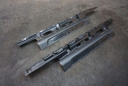 Set Front Left Right Door Sill Trim Bracket A2326803900 Mercedes SL63 AMG 22-24