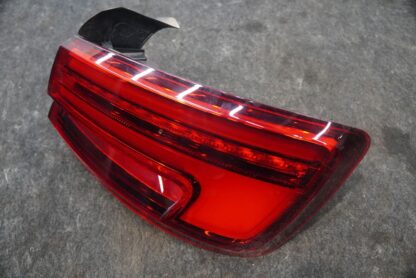 Rear Right Outer Quarter Panel Tail Light Lamp 8V5945092A OEM Audi S3 A3 2017-20 - Image 2