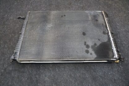 Coolant Radiator OEM 3W0198115B Bentley Continental Gt Flying Spur 2006 *Note - Image 11