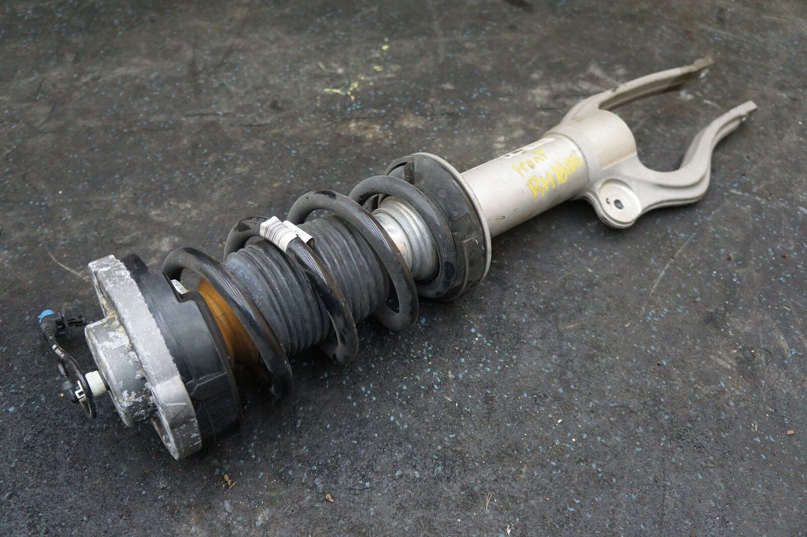 Front Right Shock Spring Strut Assembly Oem Bmw I8 14 17 Pacific Motors