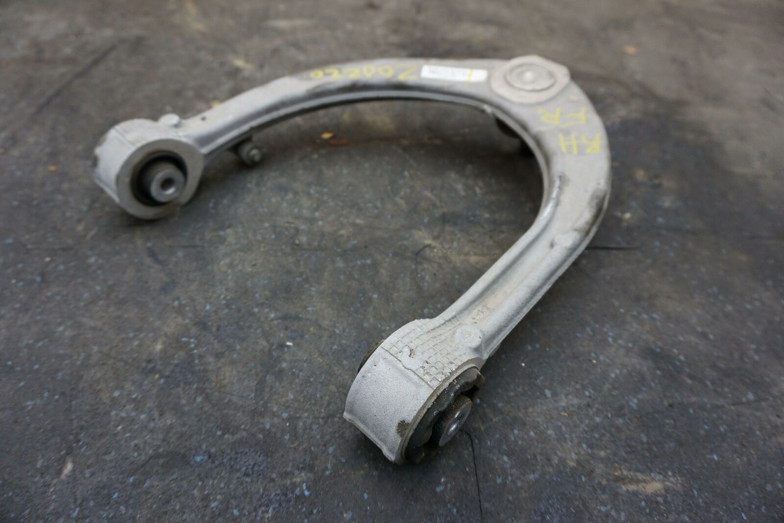 Front Right Upper Control Arm LR044841 Range Rover Sport 2014-16 ...