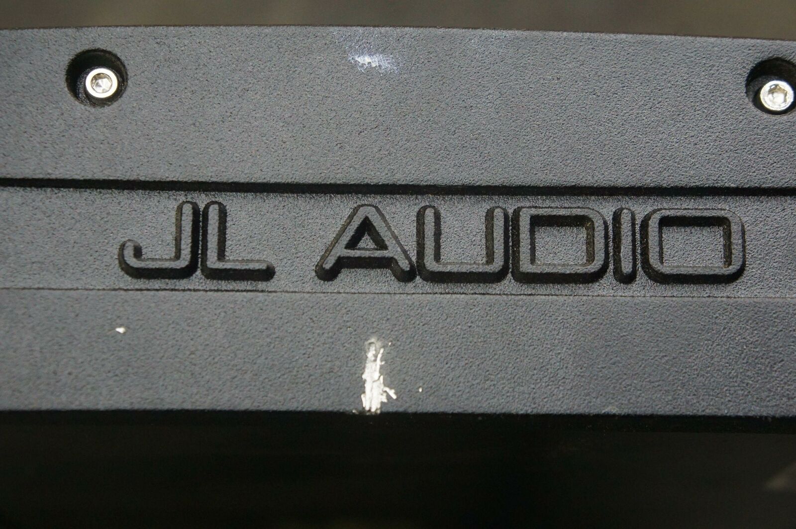 JL AUDIO 300/4 | www.esn-ub.org