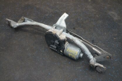 Front Windshield Wiper Motor Linkage 61617272451 Rolls Royce Ghost Series I 2010