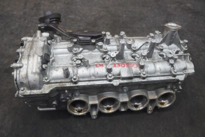 Left Engine Cylinder Head 4.0L V8 M177 1770102703 Mercedes C63s AMG C205 2018-21