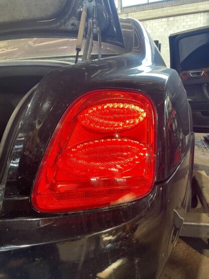 Rear Right Tail Lamp OEM 3W5945096F Bentley Continental Flying Spur 06-12 *Note - Image 16