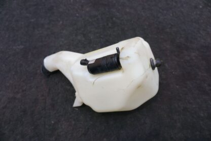 Windshield Washer Bottle Tank Reservoir OEM 15164425 Chevrolet SSR 2003-06 - Image 5