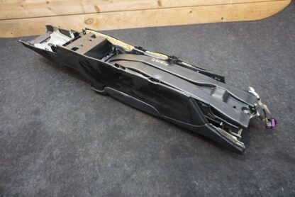 Center Console Tunnel Armrest Assembly 981600500 Maserati Granturismo 2008-17+ - Image 8