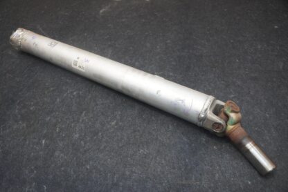 Rear Prop Drive Shaft 4X4 6.2L 23469168 OEM GMC Yukon 2015-17 Escalade