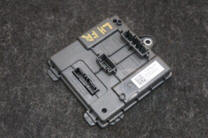 Front Left Gen 1 Door Control Module ECU 1817667-12-B Tesla Cybertruck 24 *Note - Image 4