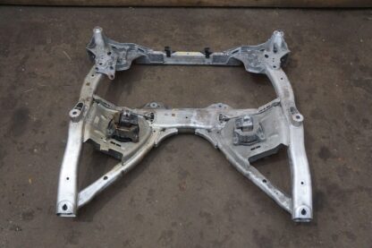 Front Subframe Crossmember Support OEM 31106861106 Bmw 7 Series 750i G12 16-19 - Image 10