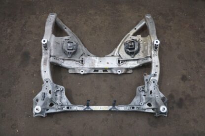 Front Subframe Crossmember Support OEM 31106861106 Bmw 7 Series 750i G12 16-19 - Image 3