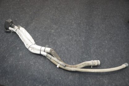 Emission Reduction Fuel Tank Filler Pipe 84646525 GMC Sierra Silverado 2500 19
