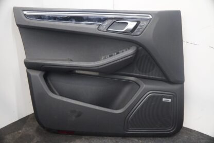 Front Left Interior Door Trim Panel Leatherette 95B867105AT Porsche Macan 15-21