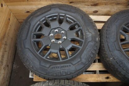 Set Of 4 Front & Rear 20x9.0' Inch Wheel Tire 1250222-00-C Tesla Cybertruck 2024 - Image 7