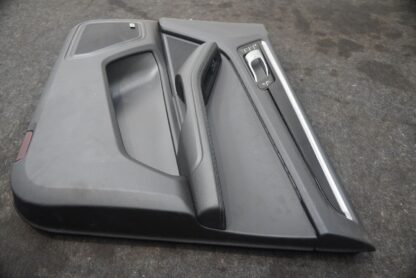 Front Right Passenger Door Trim Panel 95B867106AT Porsche Macan 2015-21 - Image 5