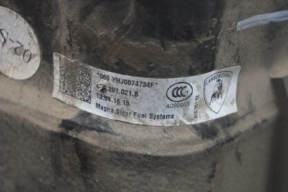 Left Driver Side Gas Fuel Tank 4T7201021B OEM Lamborghini Huracan Spyder 2016 - Image 4