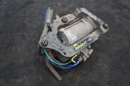 Air Suspension Compressor OEM 37206884682 Bmw 7 Series 740i 750i G12 2016-2019 - Image 5