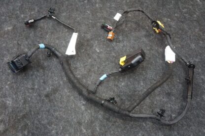 Front Steering Jumper Wire Wiring Harness OEM 1682242-00-H Tesla Cybertruck 2024