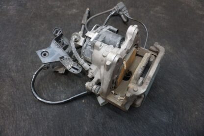 Rear Right Side Brake Caliper W/ Actuator A2234234600 Mercedes S580 W223 2021-24 - Image 6