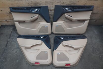Set 4 Front Rear Interior Door Trim Panel Beige 95b867105at Porsche Macan 2017