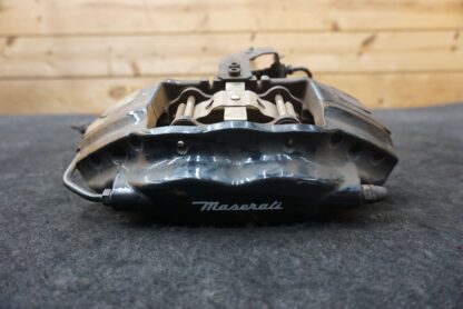 Rear Right Brembo Brake Caliper Black 670039776 Maserati Quattroporte S M156 17+