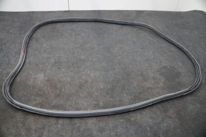 Rear Trunk Lift Gate Weather Strip Seal Rubber Gasket LR110620 Range Rover L560