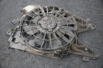Electric Engine Radiator Cooling Fan Motor 15819952 Chevrolet Corvette C6 XLR - Image 3