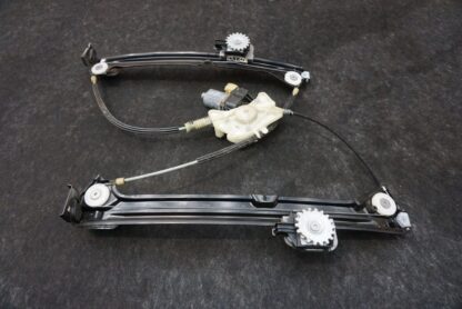 Front Left Door Window Regulator Motor 670102268 Maserati Ghibli M157 2014-17+ - Image 5