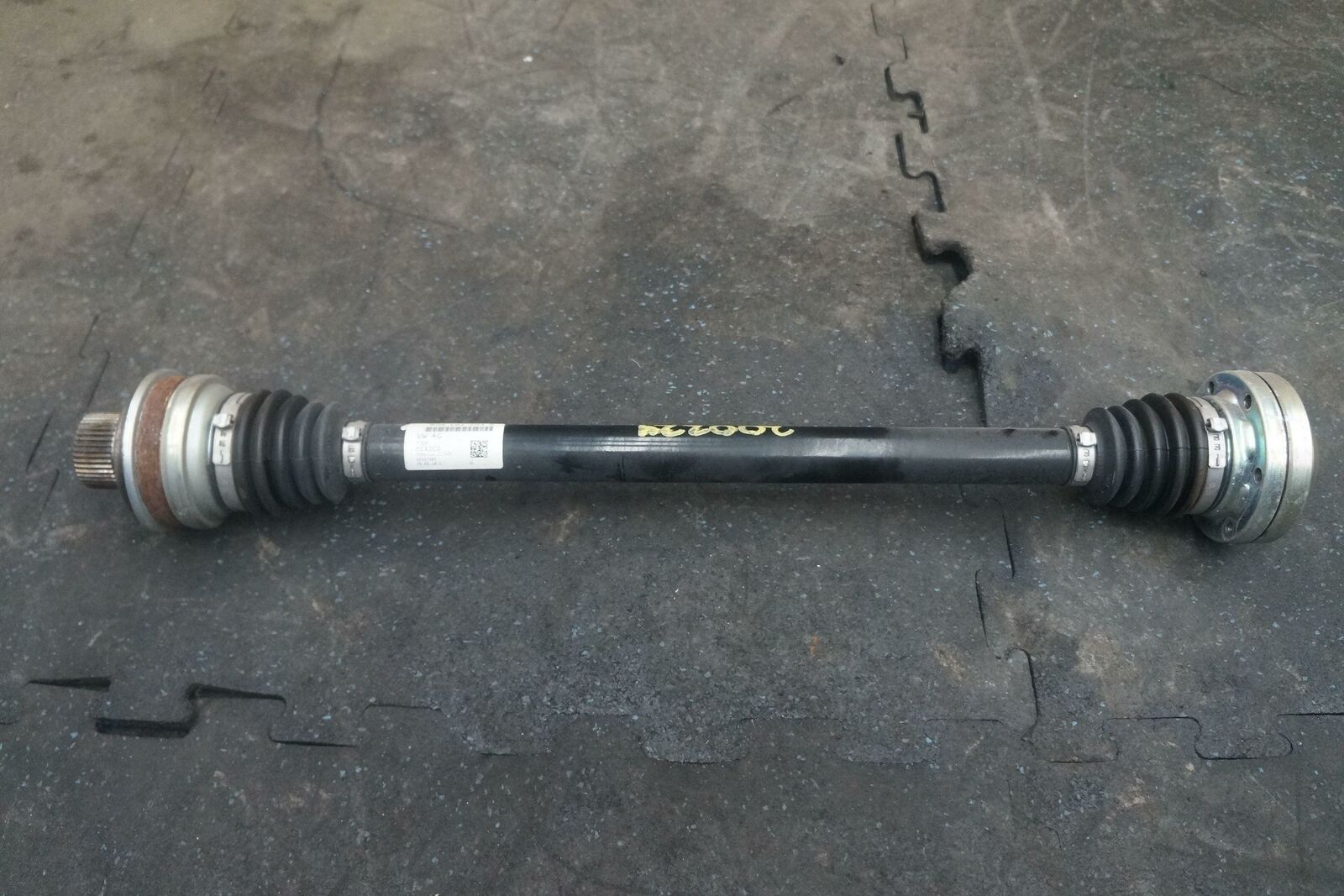 Rear Left Driver Side CV Axle Shaft 80A501203G OEM Audi Q5 2018-20 ...