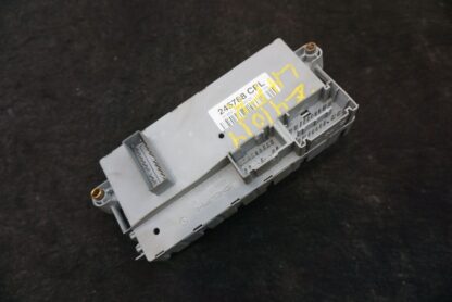 Dash Fuse Box Block Relay Junction 245788 Maserati GranTurismo S 2013-18 *Note - Image 6