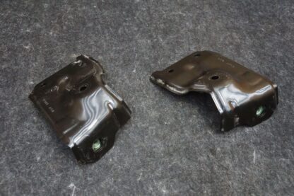 Set Of 2 Rear Miscellaneous Bracket OEM 597F058 Tesla Cybertruck 2024 - Image 4